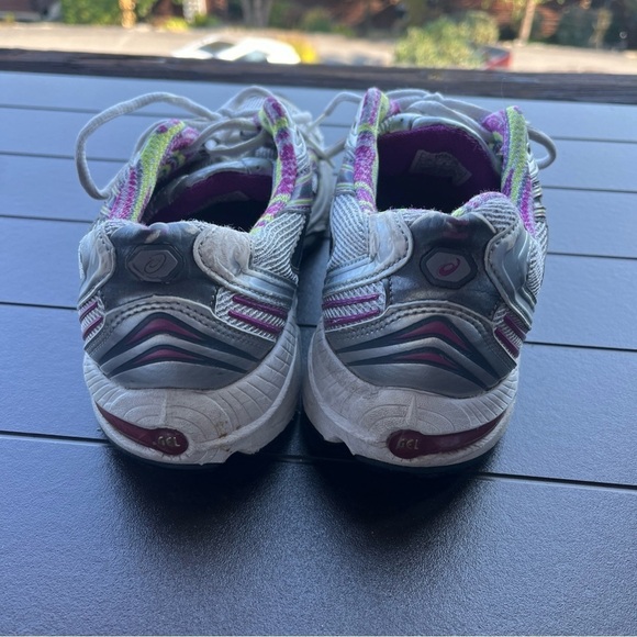 Asics Womens Gel Enhance Ultra T05CQ Gray Running Shoes Sneakers Size 9 - Picture 2 of 8